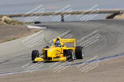 media/Jun-05-2022-CalClub SCCA (Sun) [[19e9bfb4bf]]/Group 3/Race/